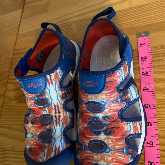 KEEN amphibious hiker shoe Size US 3 boys - Picture 7 of 8